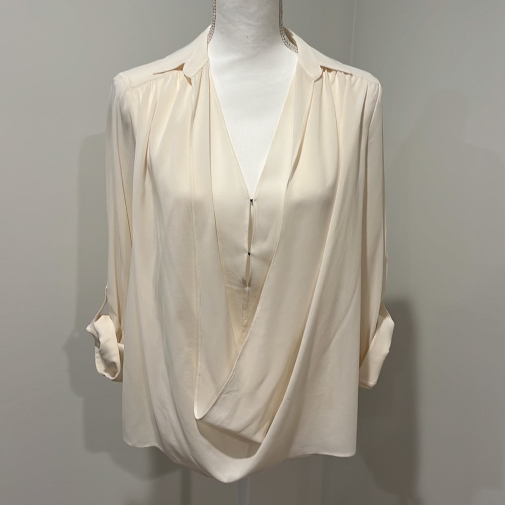 Alice + Olivia Long sleeve Cream blouse
